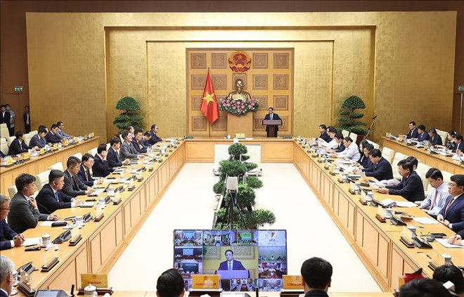 Premier de Vietnam preside diálogo con empresarios sudcoreanos ảnh 4 Premier de Vietnam preside diálogo con empresarios sudcoreanos ảnh 4