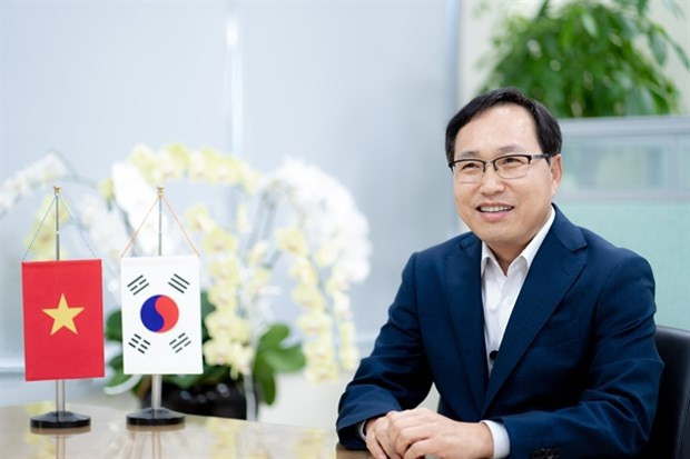 Inversores extranjeros afirman su confianza en la recuperación económica pos-COVID-19 de Vietnam ảnh 2 Inversores extranjeros afirman su confianza en la recuperación económica pos-COVID-19 de Vietnam ảnh 2