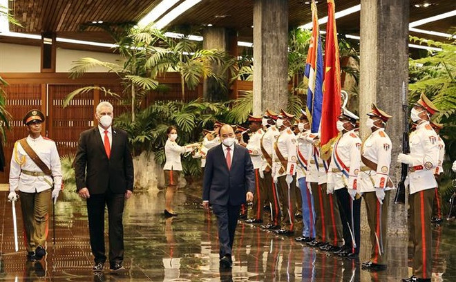 Viaje del presidente vietnamita a Cuba y EE.UU.: Éxito de la diplomacia de vacunas ảnh 1 Viaje del presidente vietnamita a Cuba y EE.UU.: Éxito de la diplomacia de vacunas ảnh 1