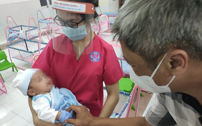 Cálido Festival de Medio Otoño para niños con pérdidas familiares a causa de pandemia ảnh 1 Cálido Festival de Medio Otoño para niños con pérdidas familiares a causa de pandemia ảnh 1