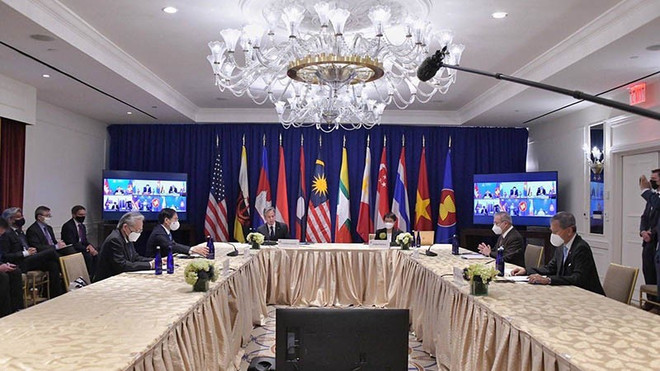 Diplomáticos vietnamitas sostienen encuentros bilaterales en Nueva York ảnh 1 Diplomáticos vietnamitas sostienen encuentros bilaterales en Nueva York ảnh 1