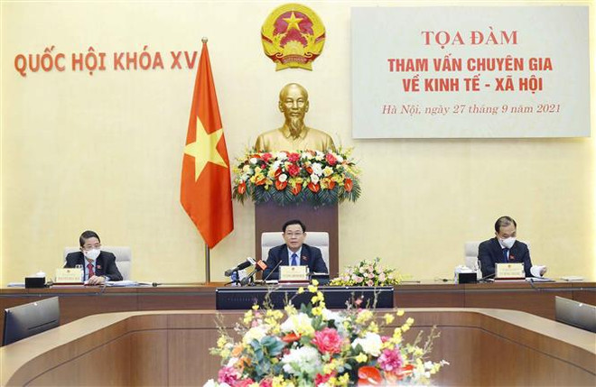 Coloquio de expertos analiza asuntos socioeconómicos de Vietnam ảnh 1 Coloquio de expertos analiza asuntos socioeconómicos de Vietnam ảnh 1