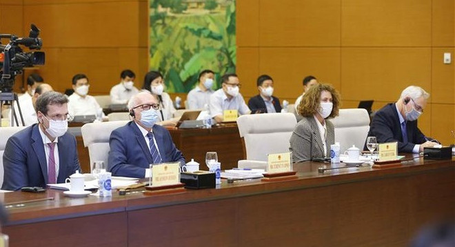 Proponen incrementar apoyo a los afectados por COVID-19 en Vietnam ảnh 1 Proponen incrementar apoyo a los afectados por COVID-19 en Vietnam ảnh 1