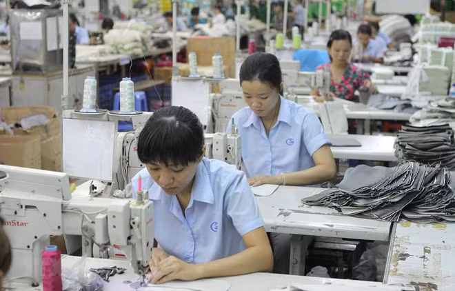 Vietnam logra crecimiento de PIB en nueve meses pese al COVID-19 ảnh 1