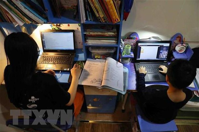 Más de 20 localidades vietnamitas aplicarán teleclases en año escolar 2021-2022 ảnh 1 Más de 20 localidades vietnamitas aplicarán teleclases en año escolar 2021-2022 ảnh 1