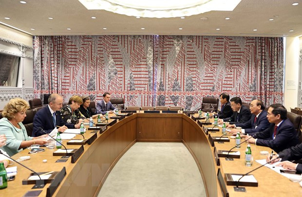 Presidente de Vietnam dialoga con dirigentes de países y organizaciones internacionales ảnh 2 Presidente de Vietnam dialoga con dirigentes de países y organizaciones internacionales ảnh 2