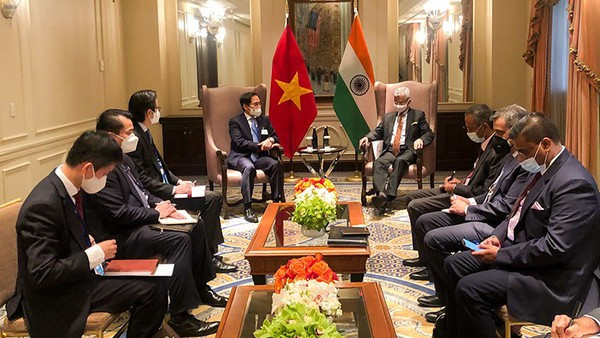 Canciller vietnamita cumple amplia agenda de encuentros en Nueva York ảnh 1 Canciller vietnamita cumple amplia agenda de encuentros en Nueva York ảnh 1