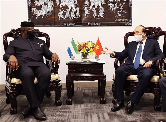 Presidente de Vietnam realiza amplio programa de encuentros en Nueva York ảnh 3