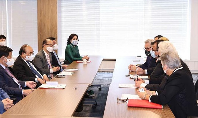 Presidente de Vietnam dialoga con inversores estadounidenses ảnh 1 Presidente de Vietnam dialoga con inversores estadounidenses ảnh 1