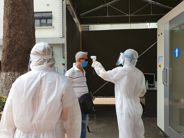 Otros dos recuperados en Vietnam vuelven a dar positivo a coronavirus ảnh 1