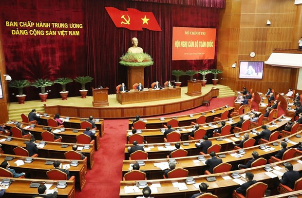 Se reúne máximo dirigente de Vietnam con altos funcionarios nacionales para abordar asuntos primordiales ảnh 1 Se reúne máximo dirigente de Vietnam con altos funcionarios nacionales para abordar asuntos primordiales ảnh 1
