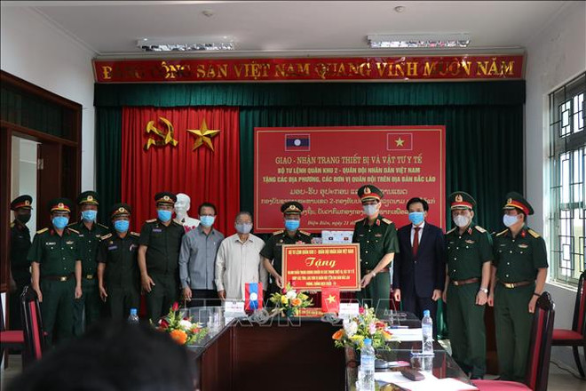 Vietnam continúa asistiendo a provincias laosianas en lucha contra el COVID-19 ảnh 1 Vietnam continúa asistiendo a provincias laosianas en lucha contra el COVID-19 ảnh 1