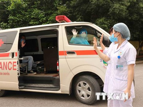 Provincia vietnamita de Bac Ninh pone en cuarentena a 358 expertos extranjeros ảnh 1