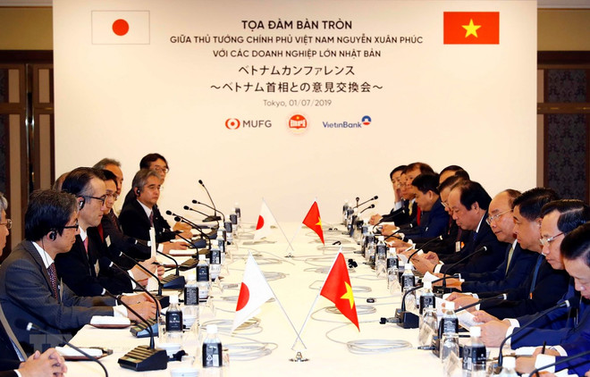 Dialoga primer ministro vietnamita con líderes de empresas japonesas ảnh 1 Dialoga primer ministro vietnamita con líderes de empresas japonesas ảnh 1