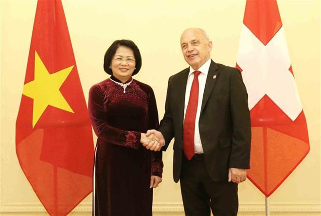 Sostiene subjefa del Estado de Vietnam encuentro con presidente suizo ảnh 1 Sostiene subjefa del Estado de Vietnam encuentro con presidente suizo ảnh 1