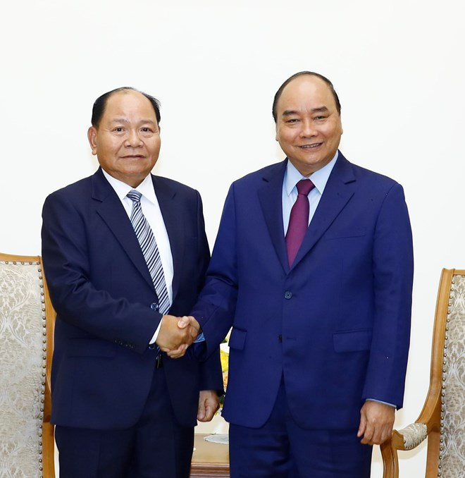 Premier recibe al ministro de Interior de Laos ảnh 1 Premier recibe al ministro de Interior de Laos ảnh 1