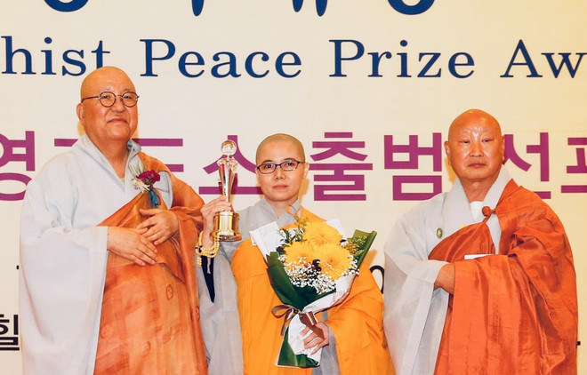 Recibe monja vietnamita Premio Mundial de la Paz del Budismo ảnh 1 Recibe monja vietnamita Premio Mundial de la Paz del Budismo ảnh 1