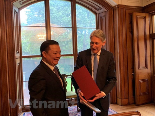 Promueven Vietnam y Reino Unido oportunidades de cooperación en finanzas ảnh 1 Promueven Vietnam y Reino Unido oportunidades de cooperación en finanzas ảnh 1