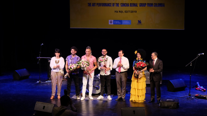 Impresionante noche musical impulsa relaciones entre Vietnam y Colombia ảnh 1 Impresionante noche musical impulsa relaciones entre Vietnam y Colombia ảnh 1