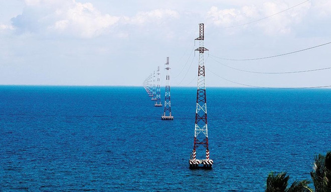 Fortalecen proyecto de suministro eléctrico en distrito insular vietnamita ảnh 1