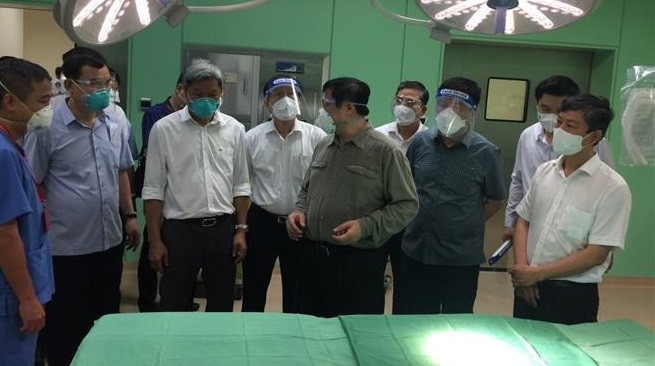 Primer ministro vietnamita inspecciona control pandémico en provincia sureña ảnh 1 Primer ministro vietnamita inspecciona control pandémico en provincia sureña ảnh 1
