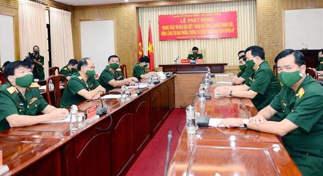 Ejército de Vietnam lanza movimiento de emulación contra el COVID-19 ảnh 1