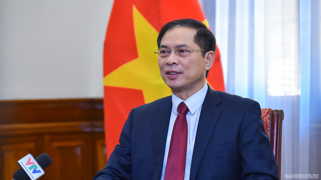 Canciller vietnamita destaca conclusión del Buró Político sobre labores relativas a los coterráneos en ultramar ảnh 1 Canciller vietnamita destaca conclusión del Buró Político sobre labores relativas a los coterráneos en ultramar ảnh 1