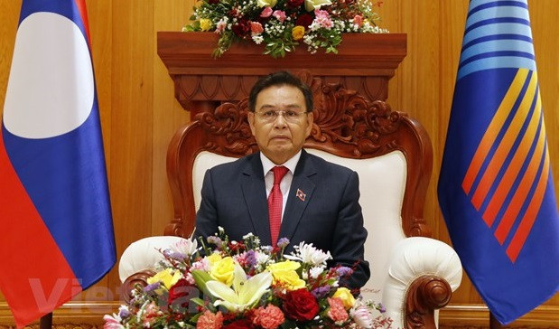 Presidente de la Asamblea Nacional de Laos aprecia propuestas de Vietnam en la AIPA ảnh 1