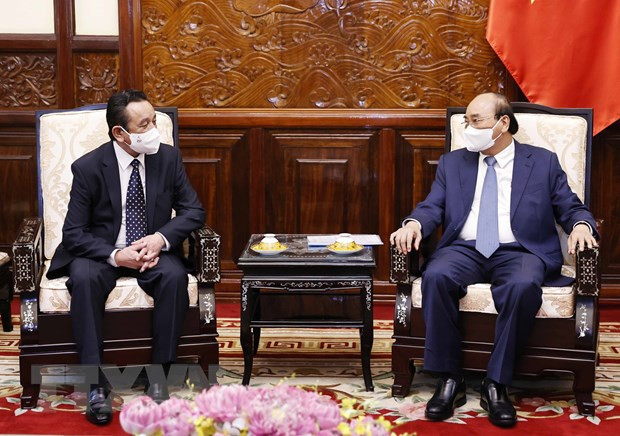 Presidente de Vietnam recibe al saliente embajador de Mongolia ảnh 1 Presidente de Vietnam recibe al saliente embajador de Mongolia ảnh 1