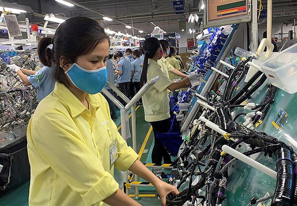 Provincia vietnamita Vinh Phuc apoya mejora de capacidad de producción de establecimientos ảnh 1 Provincia vietnamita Vinh Phuc apoya mejora de capacidad de producción de establecimientos ảnh 1
