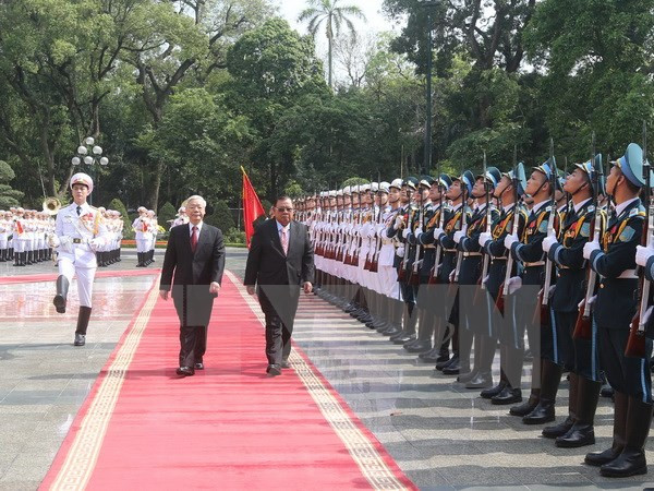 Líderes partidistas de Vietnam y Laos resaltan amistad tradicional bilateral ảnh 1 Líderes partidistas de Vietnam y Laos resaltan amistad tradicional bilateral ảnh 1