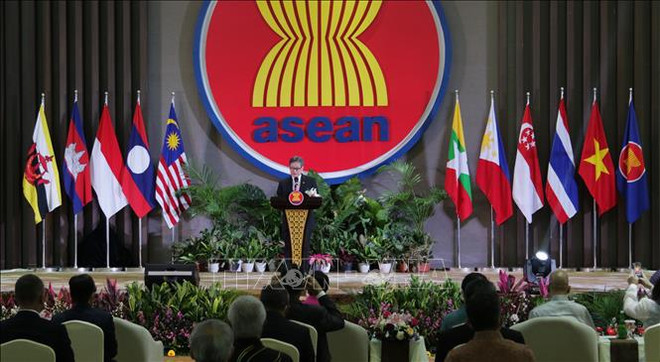 Celebra 55 aniversario del Día de la ASEAN en Yarkarta ảnh 1 Celebra 55 aniversario del Día de la ASEAN en Yarkarta ảnh 1