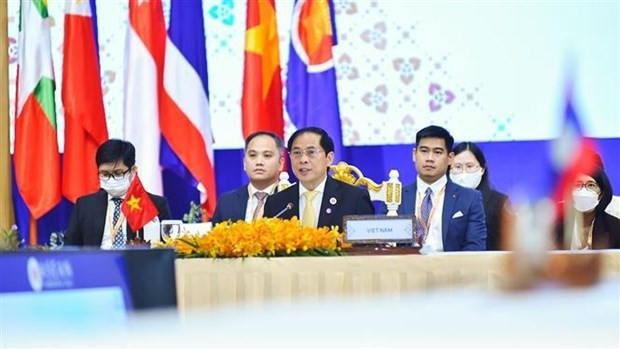 AMM-55: ASEAN y sus socios acuerdan orientaciones futuras ảnh 1