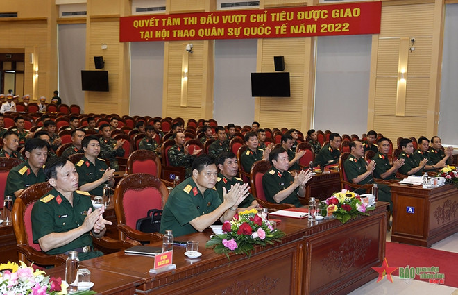 Celebran ceremonia de despedida a la delegación vietnamita a Juegos Militares 2022 ảnh 2