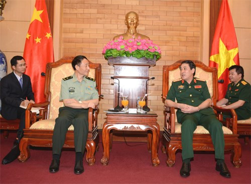 Visita Vietnam misión de comisión militar central de China ảnh 1 Visita Vietnam misión de comisión militar central de China ảnh 1