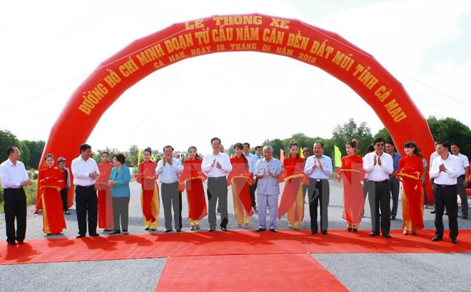 Inaugura premier importantes obras de tránsito en Ca Mau ảnh 1 Inaugura premier importantes obras de tránsito en Ca Mau ảnh 1