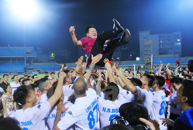 Hanoi T&T se proclamó campeón de liga de fútbol de Vietnam ảnh 1 Hanoi T&T se proclamó campeón de liga de fútbol de Vietnam ảnh 1