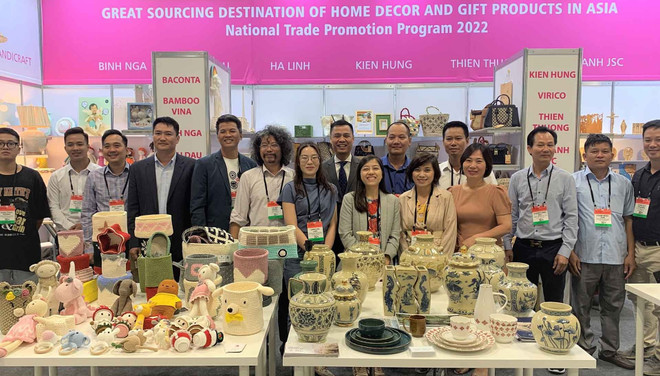 Promocionan artesanías vietnamitas en feria de verano en Nueva York ảnh 1 Promocionan artesanías vietnamitas en feria de verano en Nueva York ảnh 1