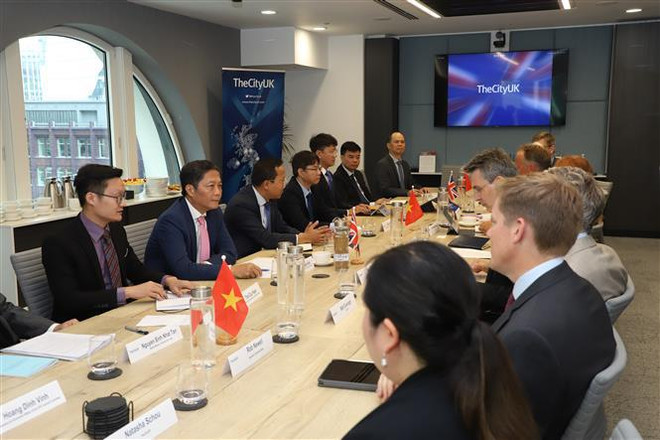 Robustecen relaciones de cooperación entre Vietnam y Reino Unido ảnh 2 Robustecen relaciones de cooperación entre Vietnam y Reino Unido ảnh 2