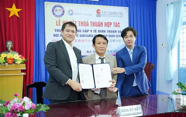 Grupo japonés ayuda a Ninh Thuan a capacitar estudiantes de medicina ảnh 1 Grupo japonés ayuda a Ninh Thuan a capacitar estudiantes de medicina ảnh 1