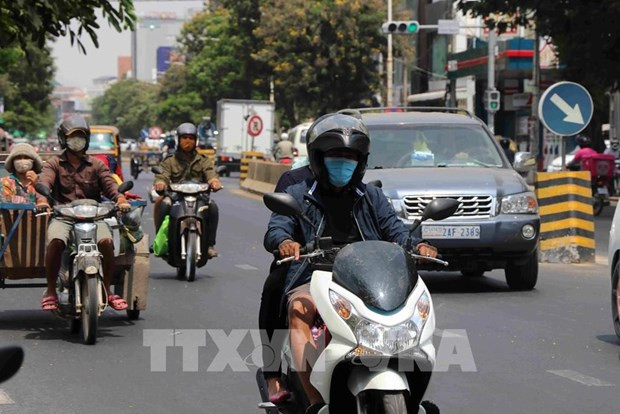 Camboya inicia conversaciones para aumentar el salario de trabajadores textiles para 2023 ảnh 1 Camboya inicia conversaciones para aumentar el salario de trabajadores textiles para 2023 ảnh 1