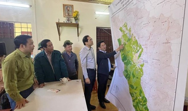 Lao Cai toma medidas drásticas para frenar incendios forestales ảnh 1  Lao Cai toma medidas drásticas para frenar incendios forestales ảnh 1