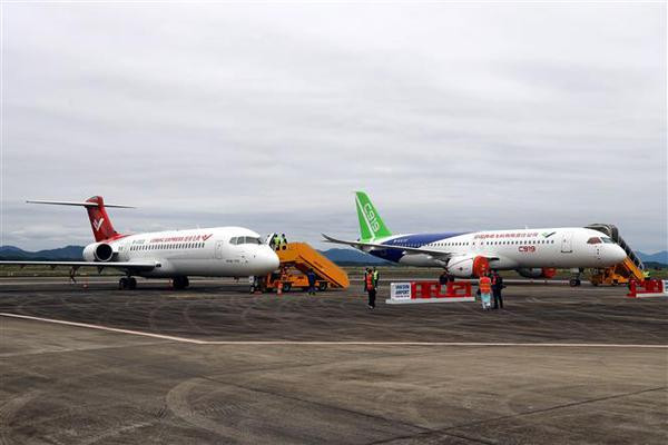 Efectuán exposición y demostración de aviones comerciales de COMAC en Quang Ninh ảnh 2 Efectuán exposición y demostración de aviones comerciales de COMAC en Quang Ninh ảnh 2