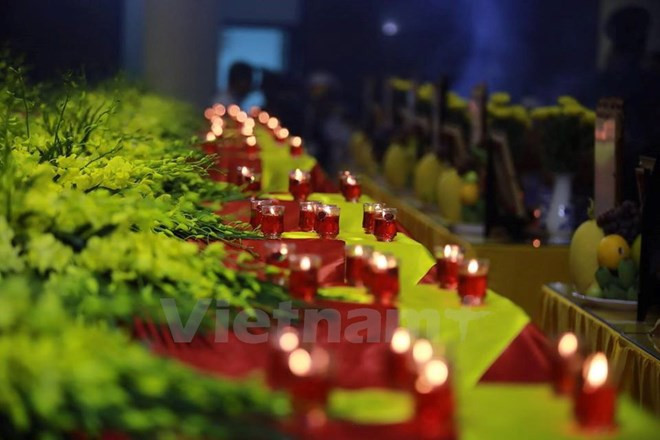 Premier laosiano expresa condolencias por accidentes de aviones en Vietnam ảnh 1 Premier laosiano expresa condolencias por accidentes de aviones en Vietnam ảnh 1