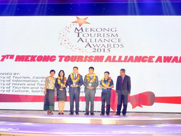 Phong Nha – Ke Bang, patrimonio tangible más destacado del año ảnh 1