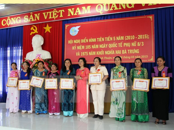 Amplias actividades por el Día Internacional de la Mujer ảnh 1