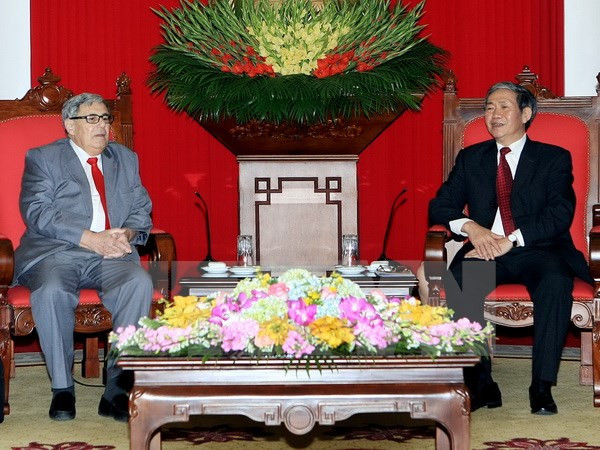 Partidos comunistas de Vietnam y Francia forjan cooperación ảnh 1