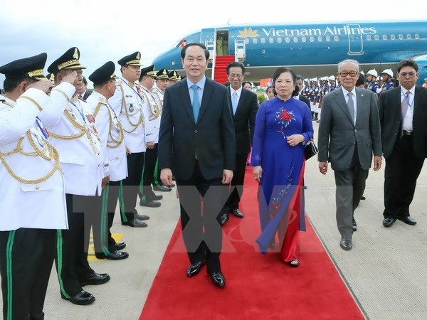 Presidente de Vietnam inicia oficialmente visita estatal a Camboya. ảnh 1 Presidente de Vietnam inicia oficialmente visita estatal a Camboya. ảnh 1