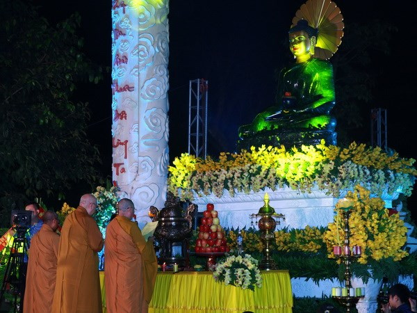 Exponen en Vietnam estatua de Buda más grande del mundo ảnh 1