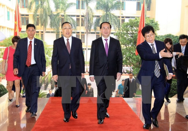 Premier vietnamita apoya impulsar relaciones con China en seguridad ảnh 2 Premier vietnamita apoya impulsar relaciones con China en seguridad ảnh 2